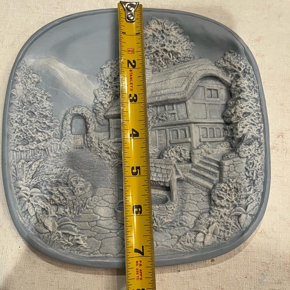 Sold Vintage blue cottage landscape dimensional chalk ware style picture. EUC! - Picture 6 of 6